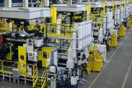 DIE CAST AND PLASTIC INJECTION MOLDING MACHINES